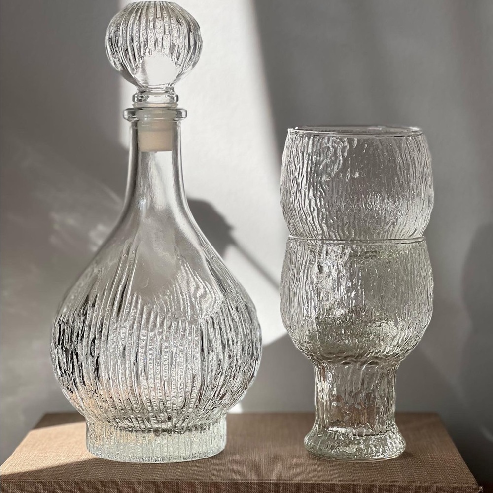 Tree Bark Textured Clear Glass Vintage Bar Decanter